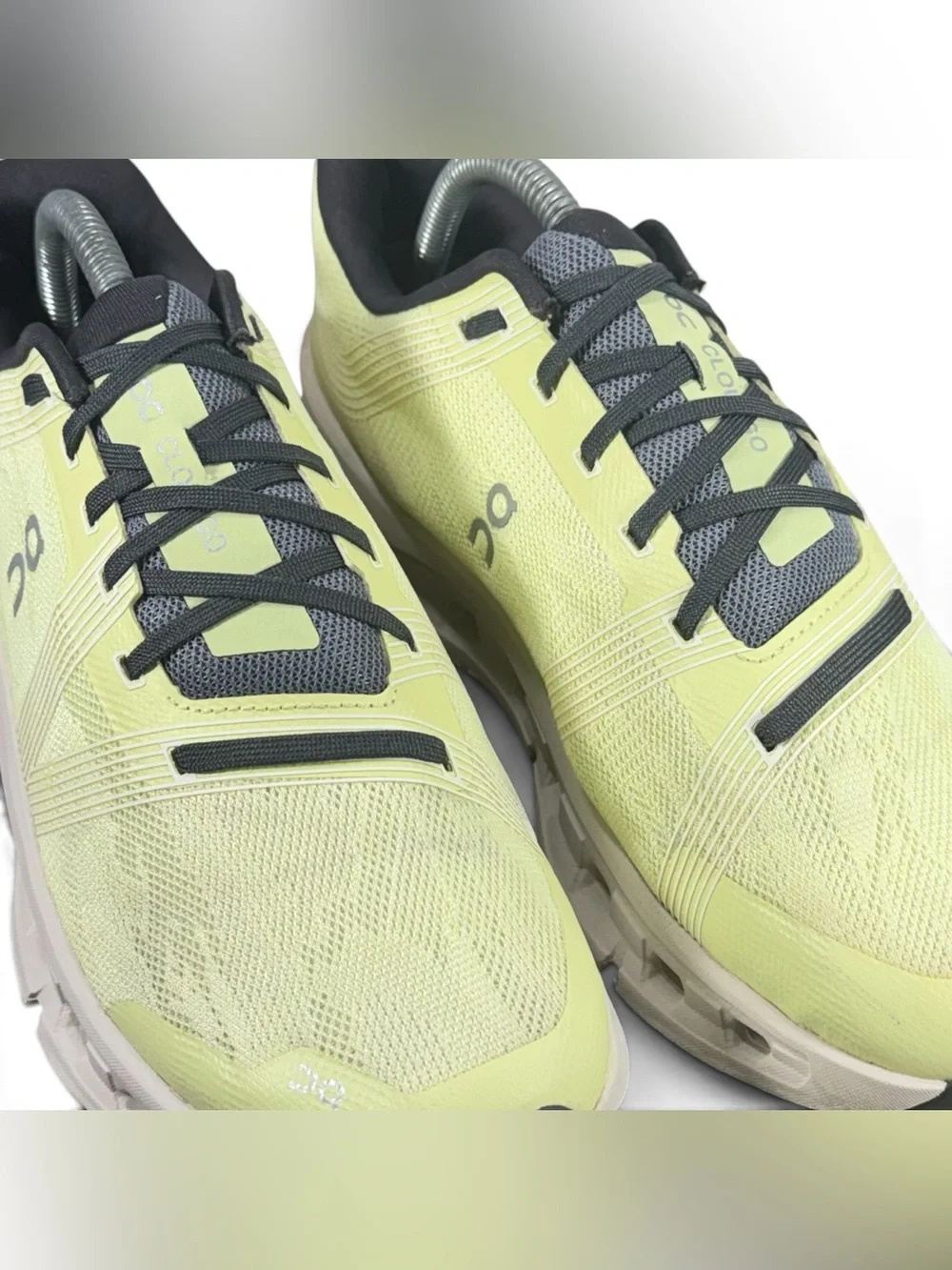 On Cloud Cloudgo Women’s Size 9.5 Yellow 55.98088 Running Sneakers Shoes